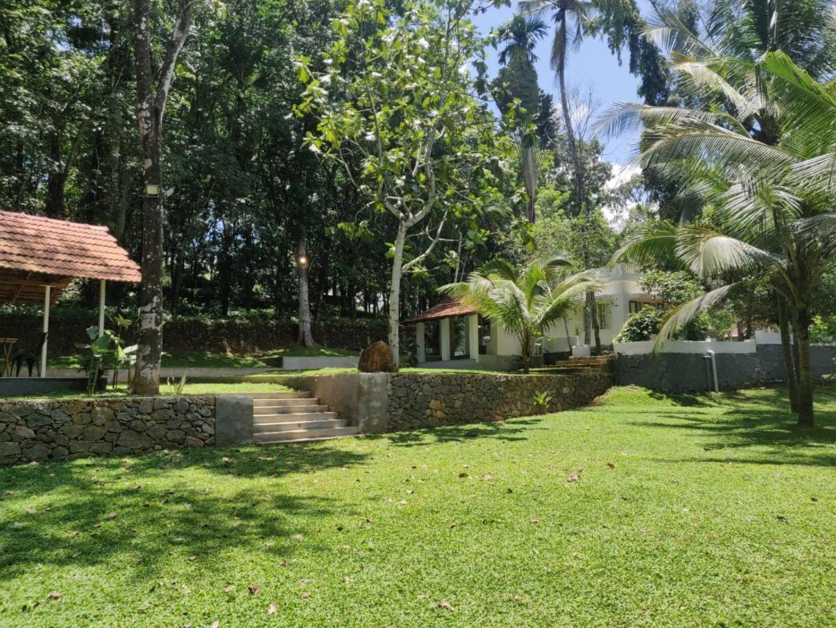 Pool Villa - The Humming Trees, Pala Lālam Exterior photo
