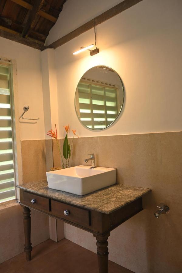 Pool Villa - The Humming Trees, Pala Lālam Exterior photo